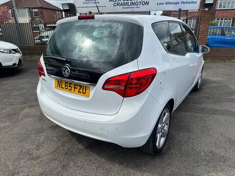 Vauxhall Meriva 1.4i Tech Line MPV 5dr Petrol Manual Euro 6 (100 ps) - U80184