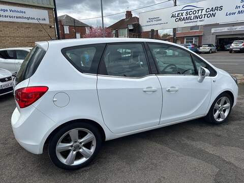 Vauxhall Meriva 1.4i Tech Line MPV 5dr Petrol Manual Euro 6 (100 ps) - U80184