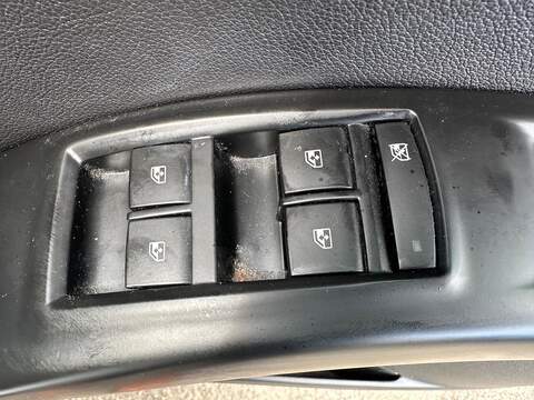 Vauxhall Meriva 1.4i Tech Line MPV 5dr Petrol Manual Euro 6 (100 ps) - U80184