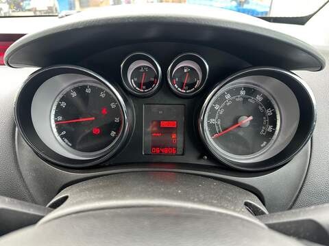 Vauxhall Meriva 1.4i Tech Line MPV 5dr Petrol Manual Euro 6 (100 ps) - U80184