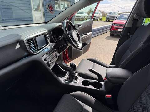 Kia Sportage 1.6 GDi 2 SUV 5dr Petrol Manual Euro 6 (s/s) (130 bhp) - U80188