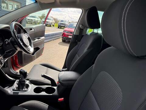 Kia Sportage 1.6 GDi 2 SUV 5dr Petrol Manual Euro 6 (s/s) (130 bhp) - U80188