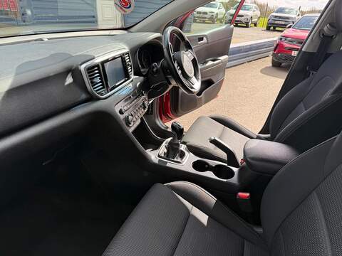 Kia Sportage 1.6 GDi 2 SUV 5dr Petrol Manual Euro 6 (s/s) (130 bhp) - U80188
