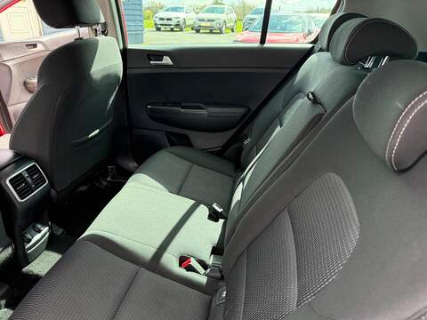 Kia Sportage 1.6 GDi 2 SUV 5dr Petrol Manual Euro 6 (s/s) (130 bhp) - U80188