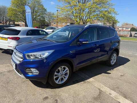 Ford Kuga 1.5 TDCi Titanium SUV 5dr Diesel Manual Euro 6 (s/s) (120 ps) - U80190