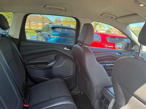 Ford Kuga 1.5 TDCi Titanium SUV 5dr Diesel Manual Euro 6 (s/s) (120 ps) - U80190