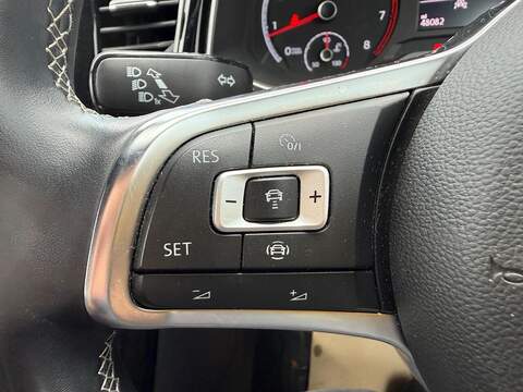 Volkswagen T-Roc 1.5 TSI EVO Black Edition SUV 5dr Petrol Manual Euro 6 (s/s) (150 ps) - U80191