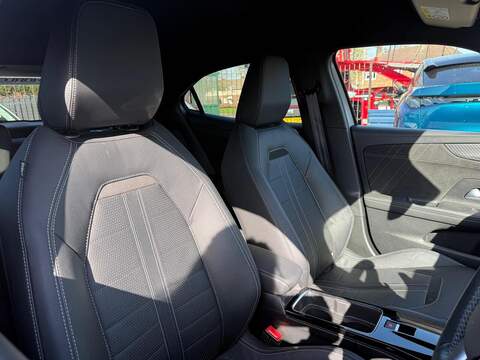 Vauxhall Mokka 1.2 Turbo Ultimate Auto Euro 6 (s/s) 5dr - U80193