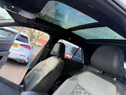 Volkswagen T-Roc 1.5 TSI R-Line DSG Euro 6 (s/s) 5dr - U80194