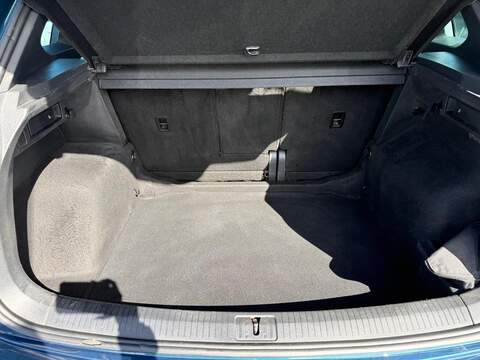 Volkswagen Tiguan 2.0 TDI R-Line DSG 4Motion Euro 6 (s/s) 5dr - U80195