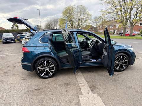 Volkswagen Tiguan 2.0 TDI R-Line DSG 4Motion Euro 6 (s/s) 5dr - U80195