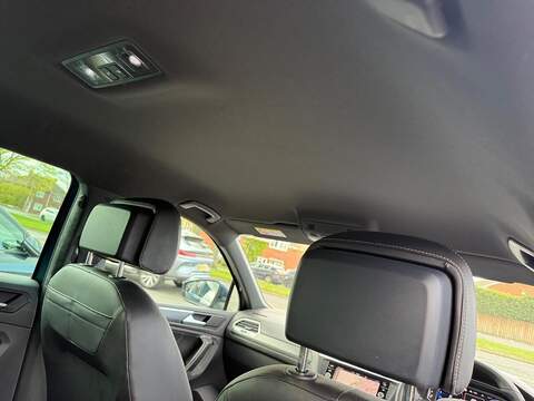 Volkswagen Tiguan 2.0 TDI R-Line DSG 4Motion Euro 6 (s/s) 5dr - U80195