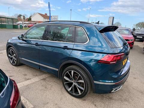 Volkswagen Tiguan 2.0 TDI R-Line DSG 4Motion Euro 6 (s/s) 5dr - U80195