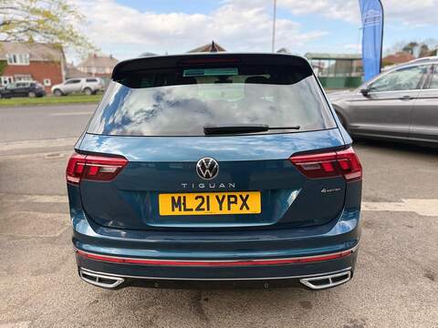 Volkswagen Tiguan 2.0 TDI R-Line DSG 4Motion Euro 6 (s/s) 5dr - U80195