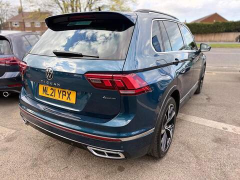 Volkswagen Tiguan 2.0 TDI R-Line DSG 4Motion Euro 6 (s/s) 5dr - U80195