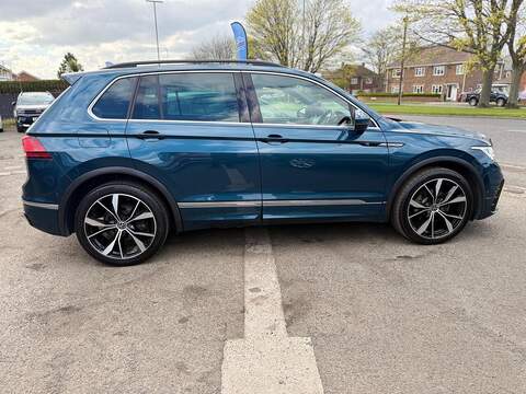 Volkswagen Tiguan 2.0 TDI R-Line DSG 4Motion Euro 6 (s/s) 5dr - U80195
