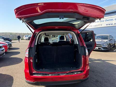 Ford Galaxy Galaxy Titanium MPV 2 Automatic Petrol Hybrid - U80197