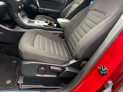 Ford Galaxy Galaxy Titanium MPV 2 Automatic Petrol Hybrid - U80197