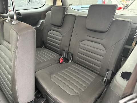 Ford Galaxy Galaxy Titanium MPV 2 Automatic Petrol Hybrid - U80197
