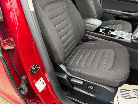Ford Galaxy Galaxy Titanium MPV 2 Automatic Petrol Hybrid - U80197