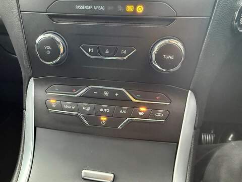 Ford Galaxy Galaxy Titanium MPV 2 Automatic Petrol Hybrid - U80197