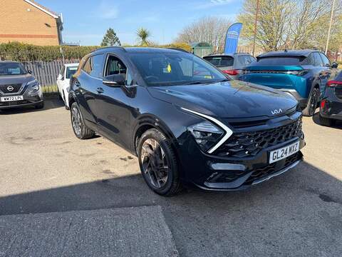 Kia Sportage MG ZS Exclusive SUV 1 Manual Petrol