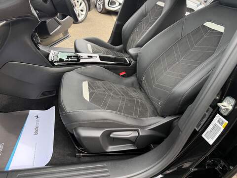 Vauxhall Mokka Electric 50kWh Ultimate Auto 5dr - U80199