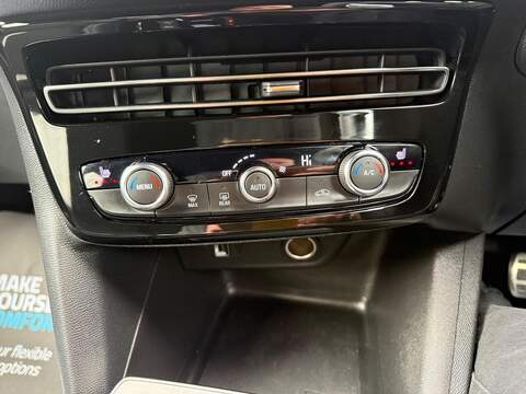 Vauxhall Mokka Electric 50kWh Ultimate Auto 5dr - U80199