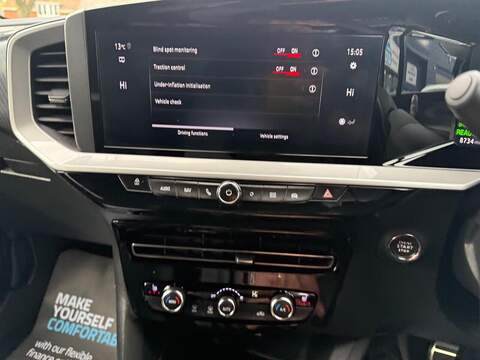 Vauxhall Mokka Electric 50kWh Ultimate Auto 5dr - U80199