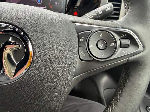 Vauxhall Mokka Electric 50kWh Ultimate Auto 5dr - U80199