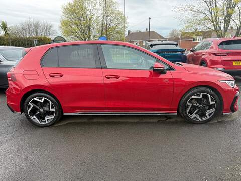 Volkswagen Golf 1.5 TSI R-Line Euro 6 (s/s) 5dr - U80200