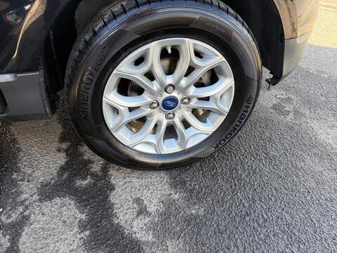 Ford EcoSport 1.5 TDCi Titanium SUV 5dr Diesel Manual 2WD Euro 5 (90 ps) - U80205
