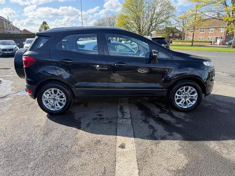 Ford EcoSport 1.5 TDCi Titanium SUV 5dr Diesel Manual 2WD Euro 5 (90 ps) - U80205