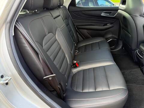 MG MG HS 1.5 T-GDI Exclusive DCT Euro 6 (s/s) 5dr - U80212