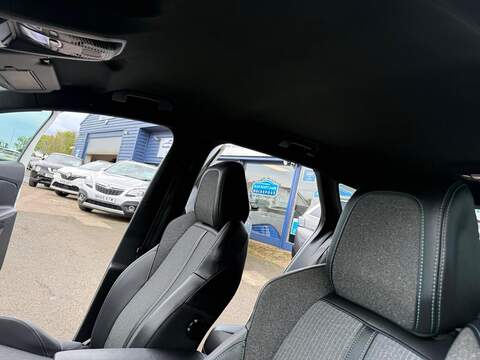 Peugeot 3008 1.2 PureTech Allure Premium + EAT Euro 6 (s/s) 5dr - U80213