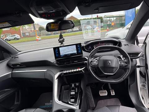 Peugeot 3008 1.2 PureTech Allure Premium + EAT Euro 6 (s/s) 5dr - U80213