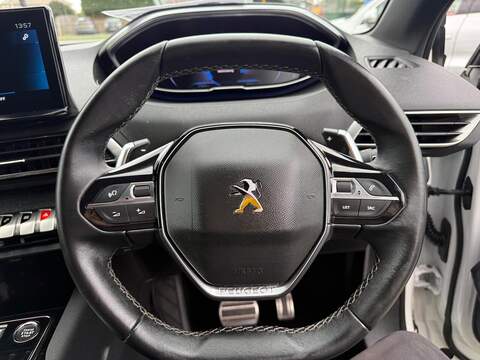 Peugeot 3008 1.2 PureTech Allure Premium + EAT Euro 6 (s/s) 5dr - U80213