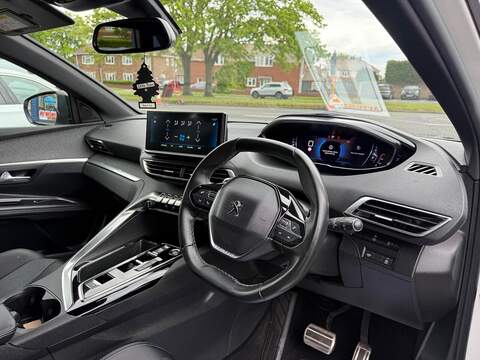 Peugeot 3008 1.2 PureTech Allure Premium + EAT Euro 6 (s/s) 5dr - U80213