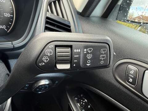 Ford EcoSport 1.0T EcoBoost GPF Titanium SUV 5dr Petrol Manual Euro 6 (s/s) (125 ps) - U80219