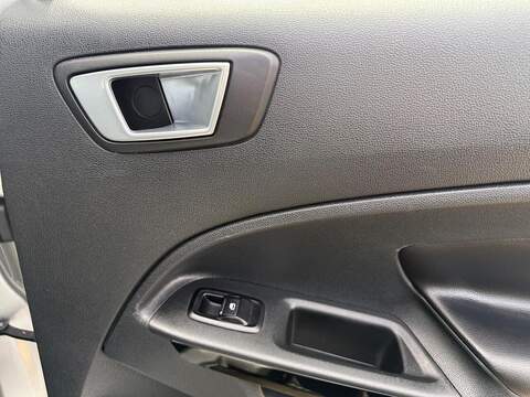 Ford EcoSport 1.0T EcoBoost GPF Titanium SUV 5dr Petrol Manual Euro 6 (s/s) (125 ps) - U80219