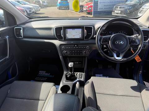 Kia Sportage 1.7 CRDi 2 SUV 5dr Diesel Manual Euro 6 (s/s) (114 bhp) - U80220