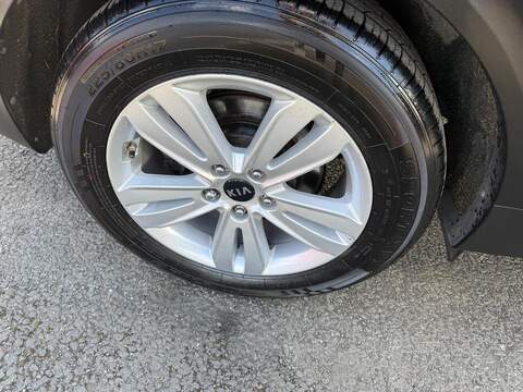 Kia Sportage 1.7 CRDi 2 SUV 5dr Diesel Manual Euro 6 (s/s) (114 bhp) - U80220