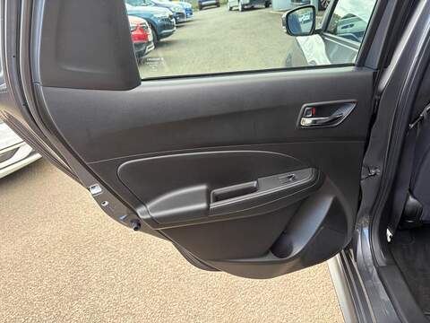 Suzuki Swift 1.4 Boosterjet Sport Hatchback 5dr Petrol Manual Euro 6 (s/s) (140 ps) - U80222