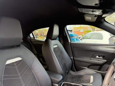Vauxhall Mokka Electric 54kWh Ultimate Auto 5dr (Long Range) - U80226