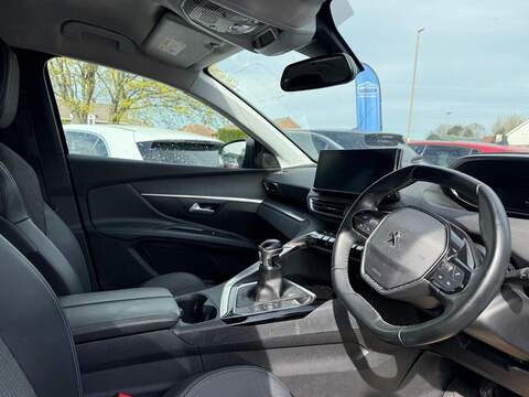 Peugeot 5008 1.5 BlueHDi Allure Euro 6 (s/s) 5dr - U80227