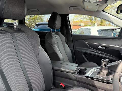 Peugeot 5008 1.5 BlueHDi Allure Euro 6 (s/s) 5dr - U80227