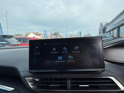 Peugeot 5008 1.5 BlueHDi Allure Euro 6 (s/s) 5dr - U80227