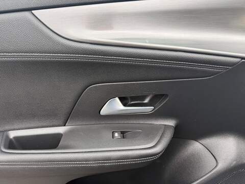 Vauxhall Mokka 1.2 Turbo Ultimate Auto Euro 6 (s/s) 5dr - U80228