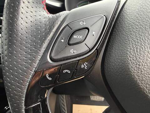 Toyota C-HR 1.8 VVT-h GR SPORT CVT Euro 6 (s/s) 5dr - U80229