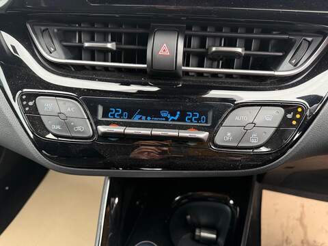 Toyota C-HR 1.8 VVT-h GR SPORT CVT Euro 6 (s/s) 5dr - U80229